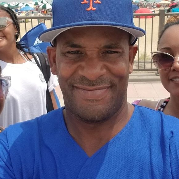 Meet your Posher, Brad - Picture 1 of 1